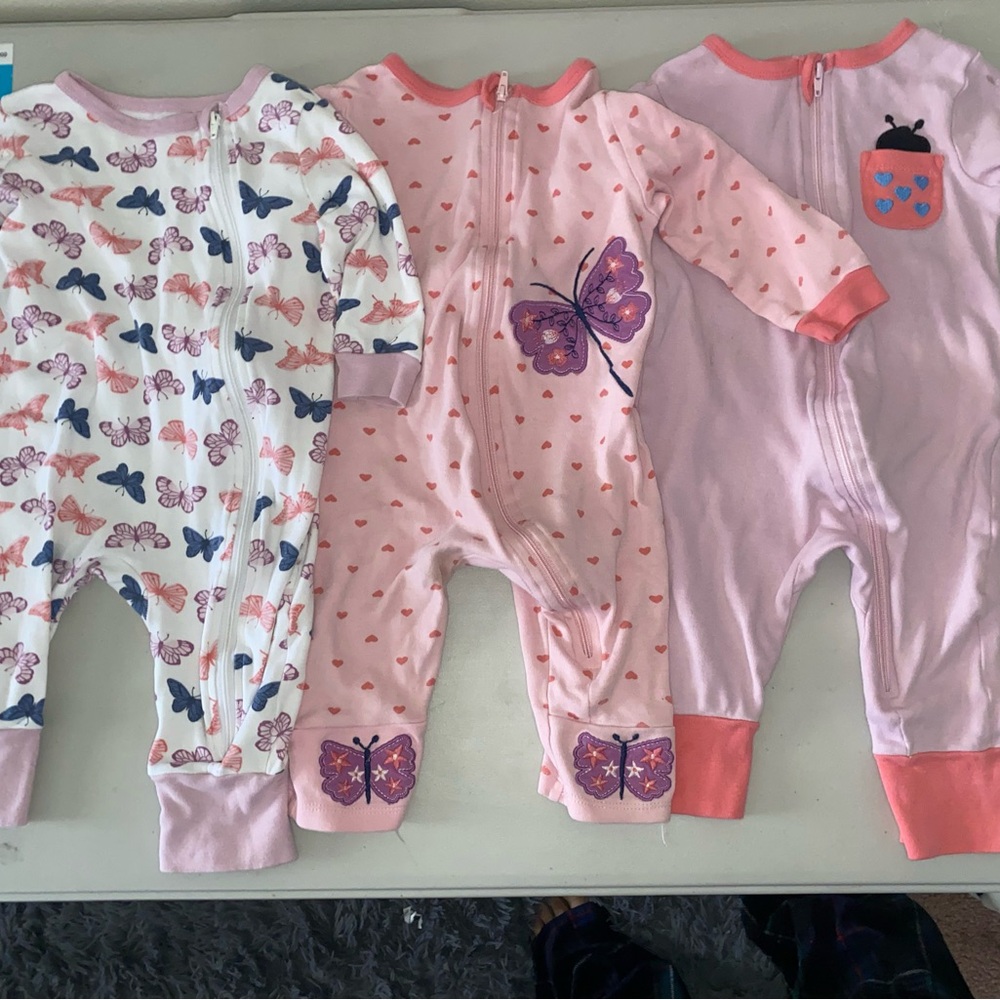 Baby Girl’s 3 piece Pajama Set 12 Months